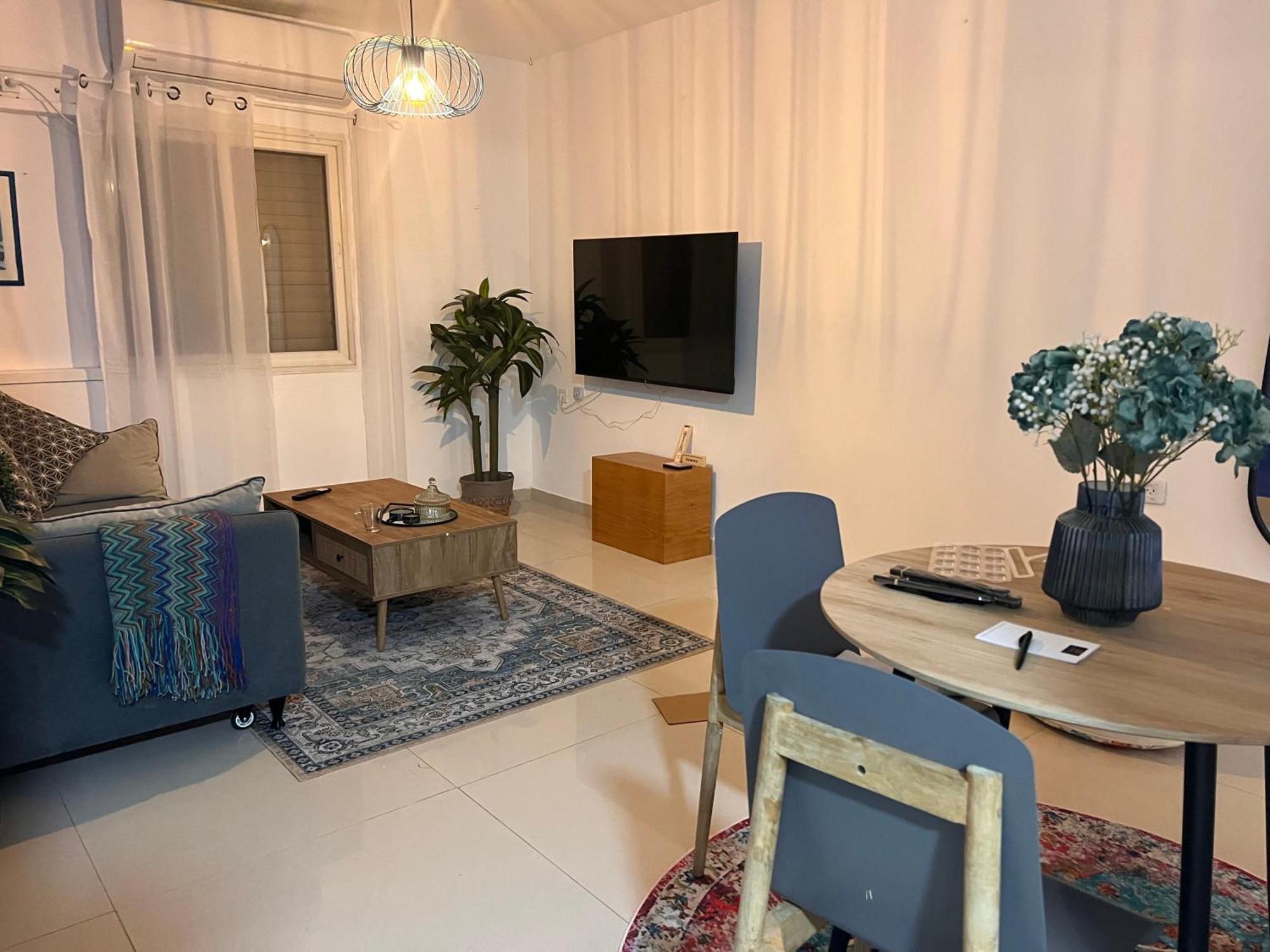 Duke Of The Dead Sea By Crown Apartment Неве Зохар Екстериор снимка